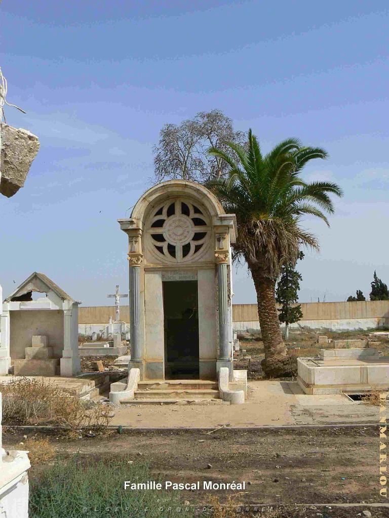RELIZANE 2009 le cimetiere  (20).jpg